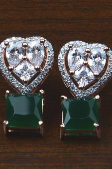 Rose Gold Plated Emerald Embellished American Diamond Earrings 216ED535
