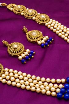 multicolor Traditinal Gold Plated Alloy Necklace