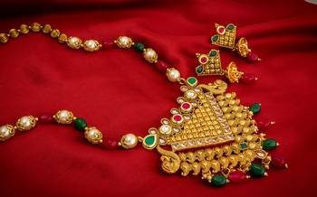 multicolor Traditinal Gold Plated Alloy Necklace 1