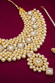 multicolor Traditinal Gold Plated Alloy Necklace