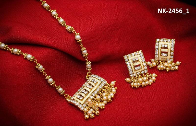 multicolor Traditinal Gold Plated Alloy Necklace