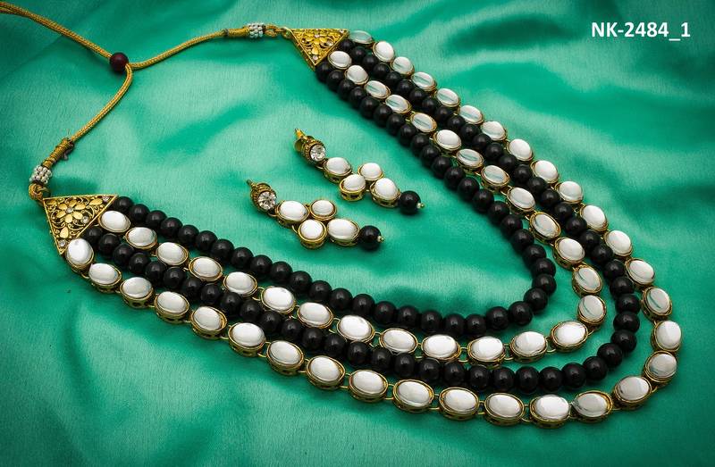 multicolor Traditinal Gold Plated Alloy Necklace