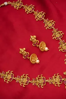 multicolor Traditinal Gold Plated Alloy Necklace