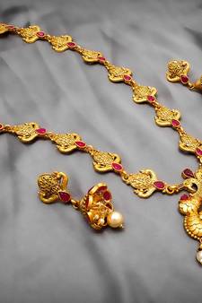 multicolor Traditinal Gold Plated Alloy Necklace