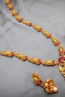 multicolor Traditinal Gold Plated Alloy Necklace