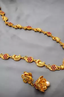 multicolor Traditinal Gold Plated Alloy Necklace