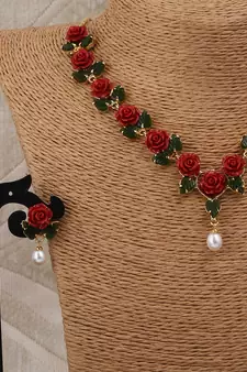 Natural Pearls N colourful Flower Necklace Set