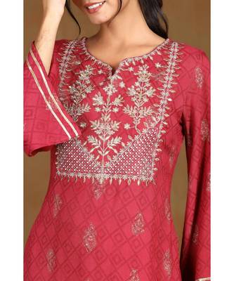 Juniper Wine Rayon Embroidered Straight Kurta 4