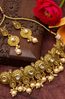 multicolor Traditinal Gold Plated Alloy Necklace