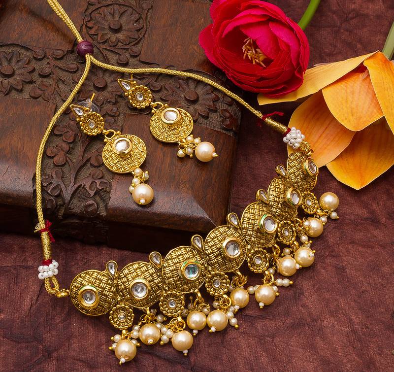 multicolor Traditinal Gold Plated Alloy Necklace