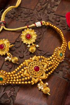 multicolor Traditinal Gold Plated Alloy Necklace