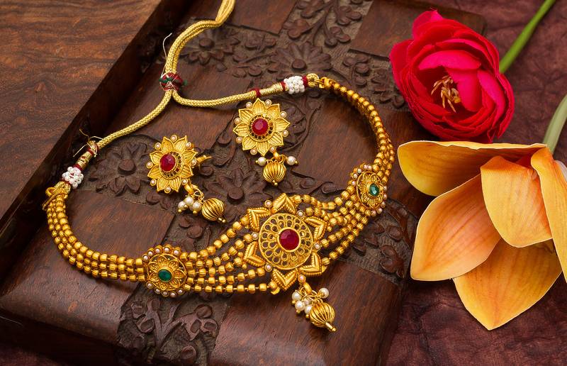 multicolor Traditinal Gold Plated Alloy Necklace