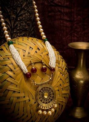 multicolor Traditinal Gold Plated Alloy Necklace 1