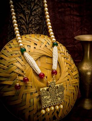 multicolor Traditinal Gold Plated Alloy Necklace 1