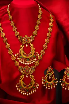 multicolor Traditinal Gold Plated Alloy Necklace