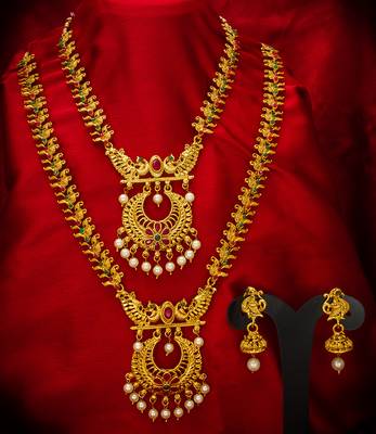 multicolor Traditinal Gold Plated Alloy Necklace 1
