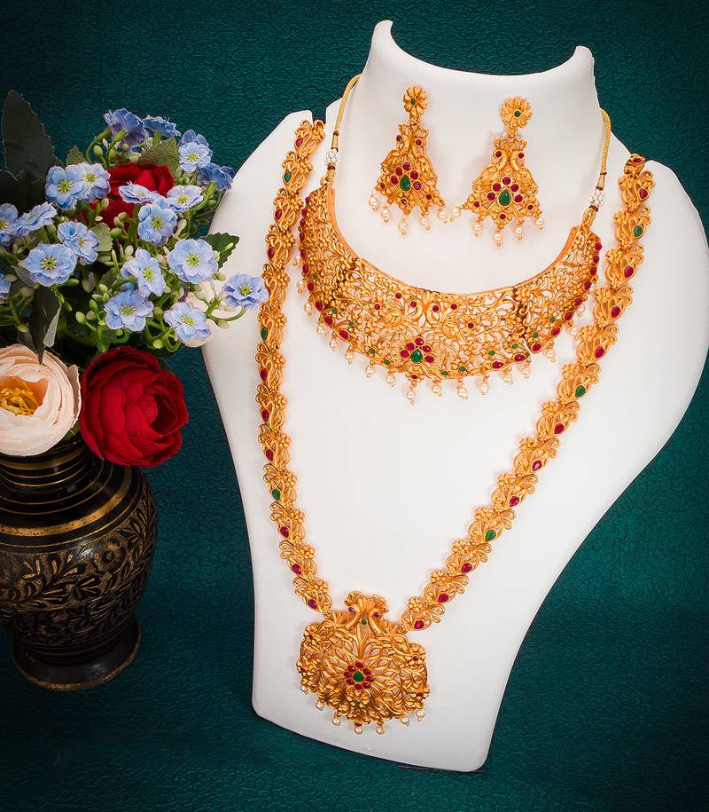 multicolor Traditinal Gold Plated Alloy Necklace