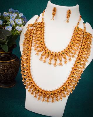 multicolor Traditinal Gold Plated Alloy Necklace 1
