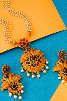 multicolor Traditinal Gold Plated Alloy Necklace