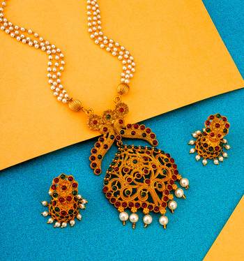 multicolor Traditinal Gold Plated Alloy Necklace 1