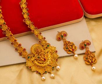 multicolor Traditinal Gold Plated Alloy Necklace 1