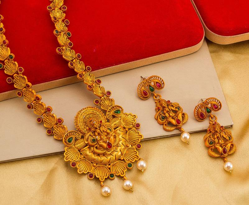 multicolor Traditinal Gold Plated Alloy Necklace
