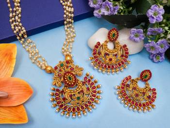 multicolor Traditinal Gold Plated Alloy Necklace 1