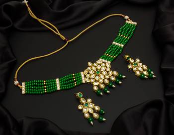 multicolor Traditinal Gold Plated Alloy Necklace 1