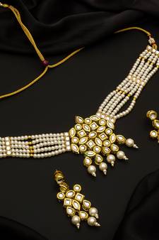 multicolor Traditinal Gold Plated Alloy Necklace