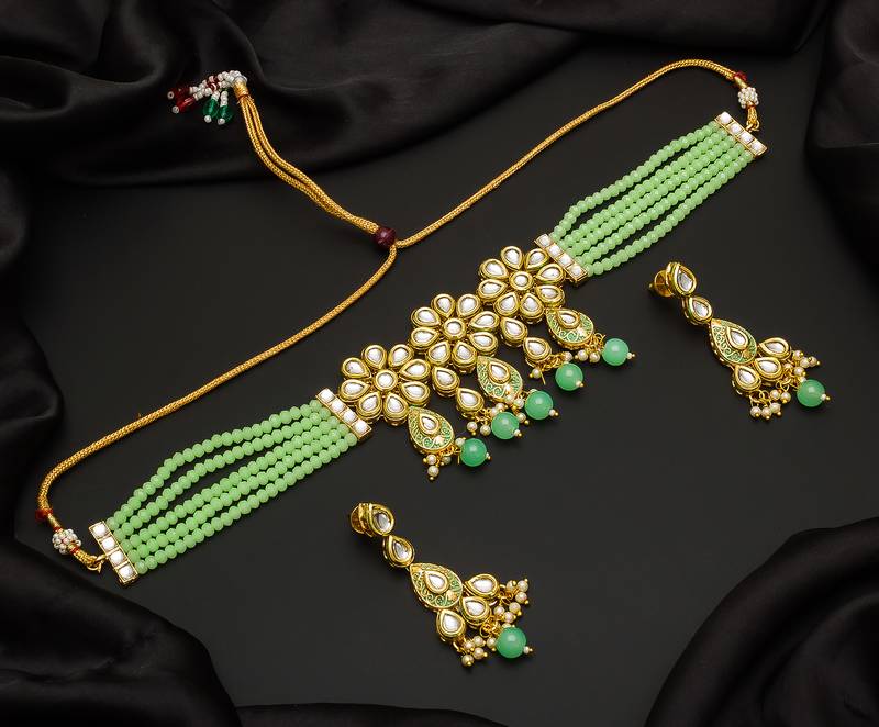 multicolor Traditinal Gold Plated Alloy Necklace