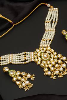 multicolor Traditinal Gold Plated Alloy Necklace