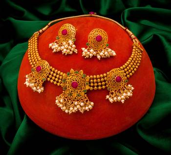 multicolor Traditinal Gold Plated Alloy Necklace 1