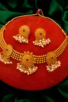 multicolor Traditinal Gold Plated Alloy Necklace
