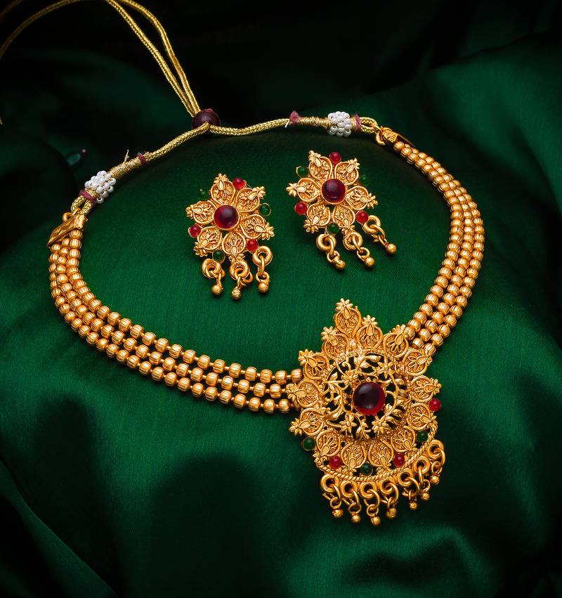 multicolor Traditinal Gold Plated Alloy Necklace