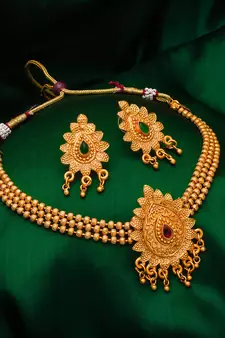 multicolor Traditinal Gold Plated Alloy Necklace