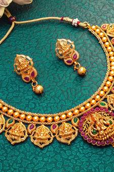 multicolor Traditinal Gold Plated Alloy Necklace