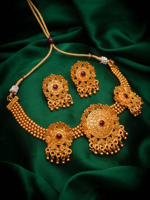 multicolor Traditinal Gold Plated Alloy Necklace 1
