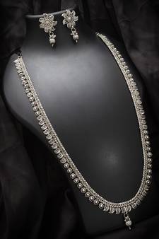 multicolor Traditinal silver Plated Alloy Necklace