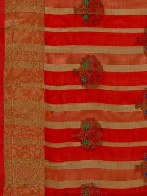 Beige Woven silk blend saree with blouse 4