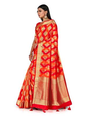 Red Woven Silk Blend Saree With Blouse 3