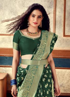 Green Semi Silk Jacquard Work Designer Saree with blouse 4