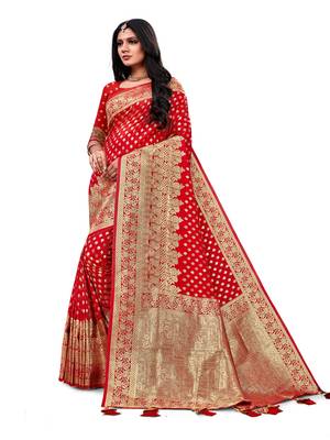 Red woven banarasi saree with blouse 3