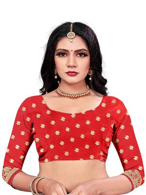 Red woven banarasi saree with blouse 5