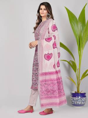 Vbuyz Women's Pink Gota Patti Work Cotton Straight Stitched Kurta Pant With Dupatta 4