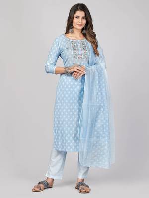 Vbuyz Women's Sky Blue Embroidered Cotton Straight Stiched Kurta Pant With Dupatta Set 3