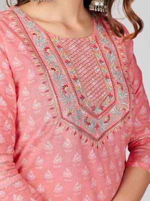 Vbuyz Women's Pink Embroidered Cotton Straight Stiched Kurta Pant With Dupatta Set 6
