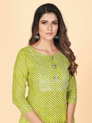 Vbuyz Women's Parrot Green Gota Patti Work Cotton Straight Stitched Kurta 6