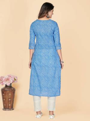 Vbuyz Women's Sky Blue Gota Patti Work Cotton Straight Stitched Kurta 3
