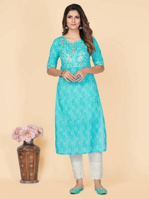 Vbuyz Women's Sky Blue Embroidered Work Cotton Straight Stitched Kurta 1
