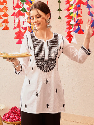 Cotton White Embroidered Chikankari Quarter Sleeve Short Kurti 1
